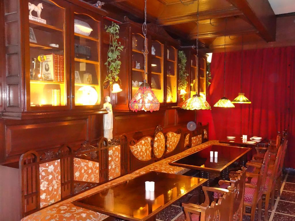 Hotel Broadway Delhi 外观 照片