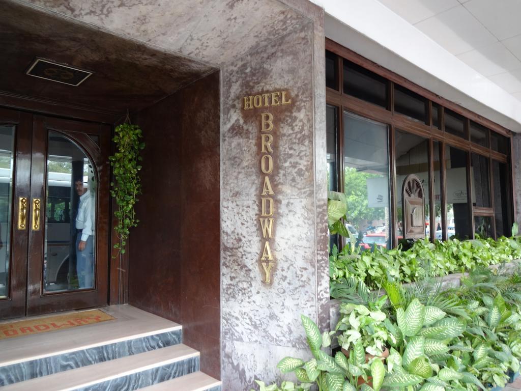 Hotel Broadway Delhi 外观 照片